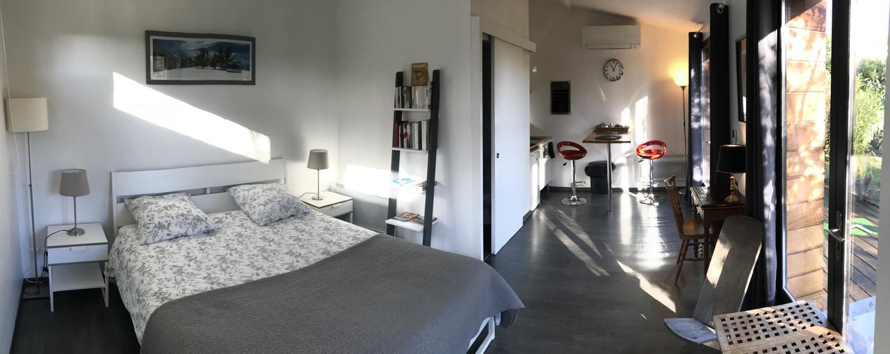 Chambre D'Hotes Du Clos Bamboo Мериньяк Экстерьер фото